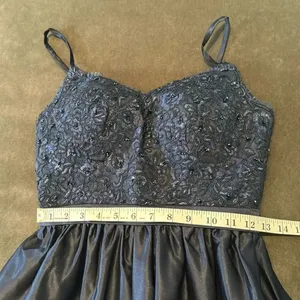 Women’s Blue Full Length Satin Lace Appliqué Party Prom Formal Dress Size 2 NWOT thumbnail 8