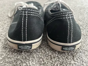 Vans Sneakers 🖤 thumbnail 2