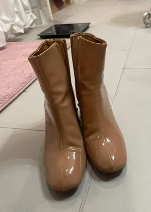 Madden NYC Brown Booties thumbnail 3