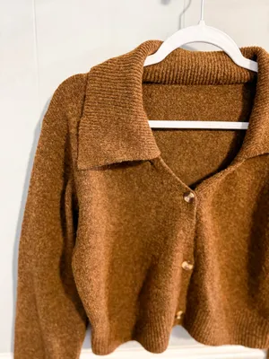 Commence Brown Cropped Cardigan thumbnail 3