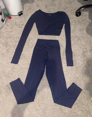 Offline by aerie Navy Twist-Front Ribbed Crop Top and crossover leggings set thumbnail 1