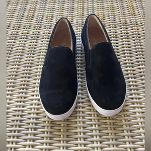 Vionic Black Suede Midi Slip On‎ Sneakers size 7.5 workwear athleisure classic thumbnail 2