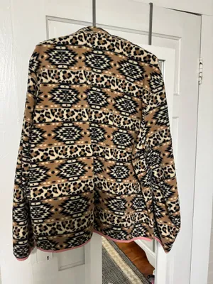 Women’s large simply southern fleece pullover  thumbnail 2