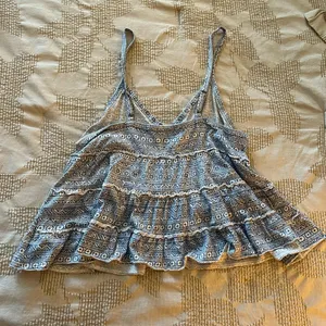 American Eagle Outfitters Ruffled Camisole thumbnail 3