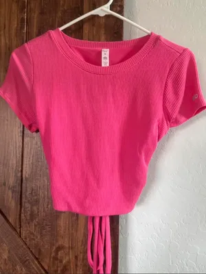 Alo Yoga Ribbed Manifest Top thumbnail 1