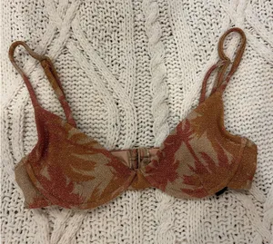Beach Riot Bikini Top thumbnail 1
