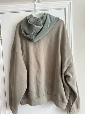 Essentials Fear of God Hoodie thumbnail 2