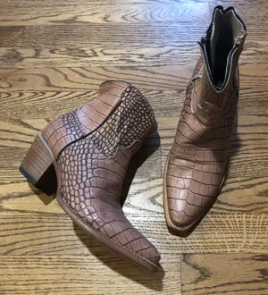 Freebird Miramar Boot Croc Embossed Pink thumbnail 1