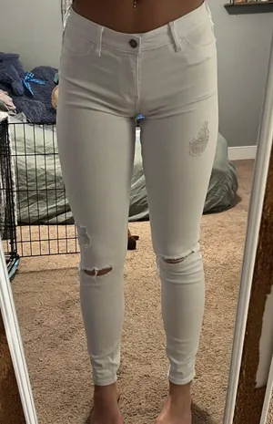 Hollister Jeans thumbnail 1