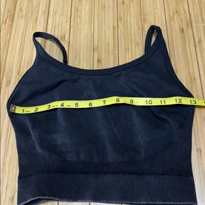 Gymshark Black Sports Bra thumbnail 5