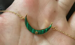 malachite Stone Pendant In Moon Shape Gold thumbnail 2