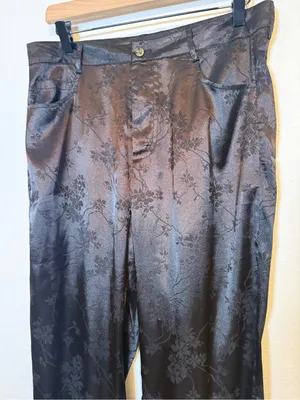 Lioness St‎ Germain Pants Satin Black Floral High Rise Straight leg thumbnail 3