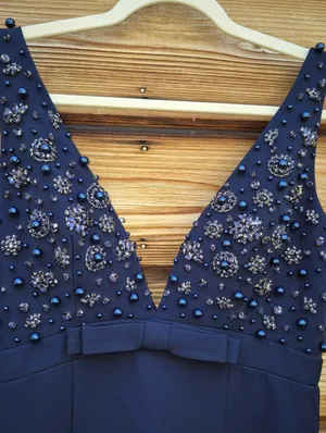 NWOT Mac Duggal 2278 Navy Sleeveless Embellished Crepe Gown With Bow Size 4 thumbnail 10