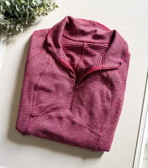 Lululemon Red Half Zip Pullover Thumbholes Athletic Top Size 6 thumbnail 1