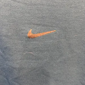 Nike Yoga Dri-FIT Wmns Large Teal Oversized Long Sleeve Top Gold Glitter Swoosh‎ thumbnail 7