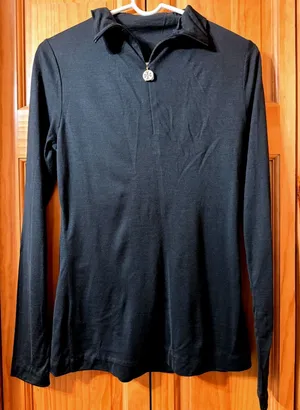 Tory Burch NWOT Black Wool Blend Quarter Zip Logo Medallion Pleated Back Top M thumbnail 1