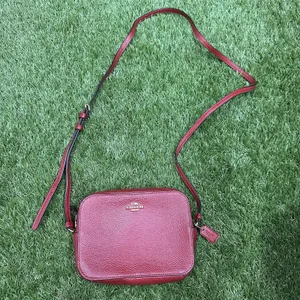 Coach Pebble Leather Shoulder‎ Bag Auth Red Medium Women thumbnail 14