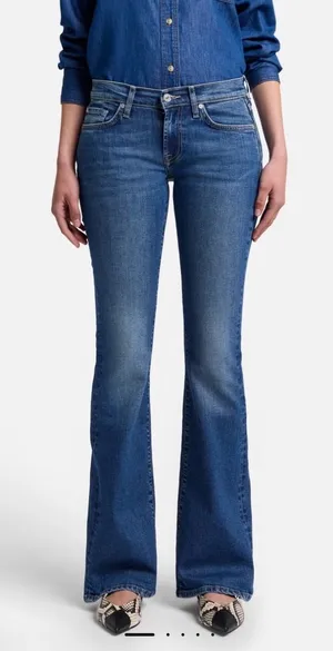 7 For All Mankind The Original Bootcut Low-Rise Women's Dark Blue Jeans thumbnail 1