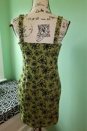 Forever 21 Olive Green Floral Square-Neck Mini Dress thumbnail 2