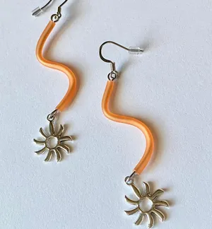 Handmade unique retro boho funky hippie style sun dangle earrings☀️ thumbnail 6
