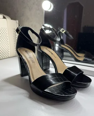 Laundry List Black Platform Block Heels Size 7 thumbnail 1