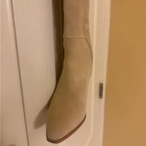 Sam Edelman Beige Heeled with side zippers Boots! thumbnail 6