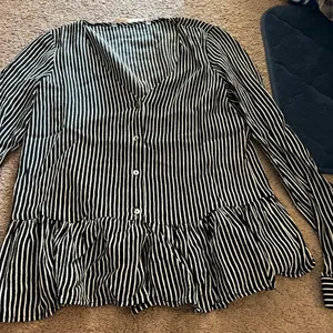 Zara‎ xs striped blouse thumbnail 6