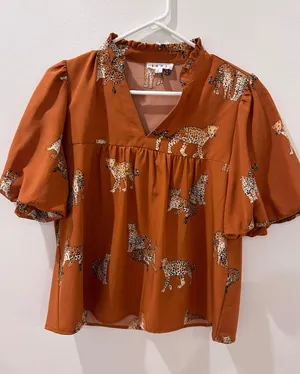 blouse thumbnail 1
