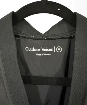 778 Outdoor Voices RecNylon V-Neck Vest Black Medium thumbnail 7