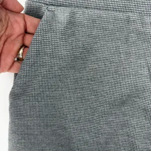 LOFT Gray Houndstooth Ponte Pull-On Straight Leg Dress Pants NEW Size M thumbnail 5