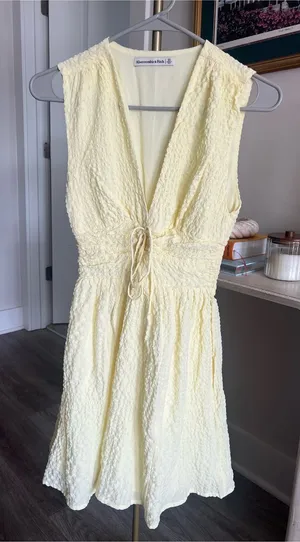 Abercrombie & Fitch Light Yellow Textured Tie-Front Midi Dress thumbnail 1