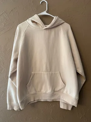 Tan hoodie Size L thumbnail 1
