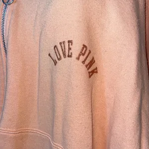 Pink Victoria’s Secret crew neck pullover sweatshirt sparkly pink/peach size XL​ thumbnail 3