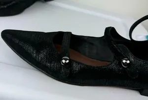 Donald Pliner Womens Strappy Pointed Toe Flats Sz 8 Black Metallic Leather thumbnail 9
