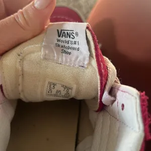 Magenta High Top Vans thumbnail 4