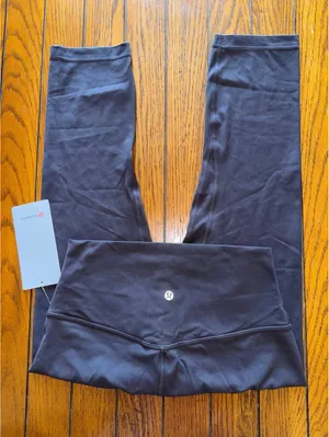 Lululemon Align High Rise 21” Black Granite Size 8 NWT thumbnail 1