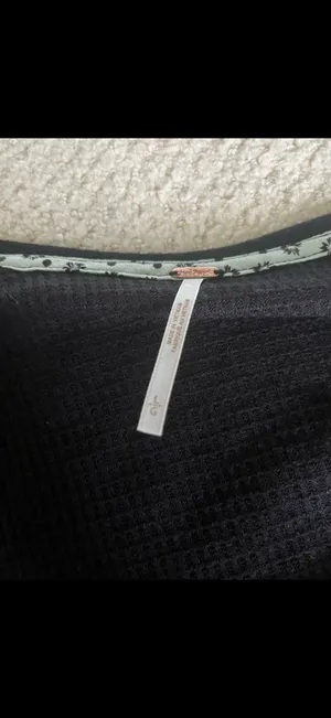 Free People Sweaters thumbnail 2