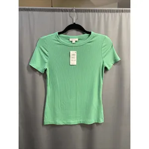 ON 34TH Women's Short-Sleeve Ribbed T-Shirt Size Small (b30.1) thumbnail 3