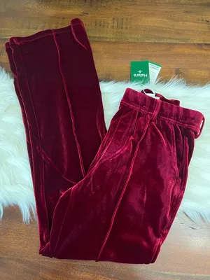 HalaraFlex Burgundy Velvet High Waisted Flare Pants Small NWT Pockets thumbnail 1