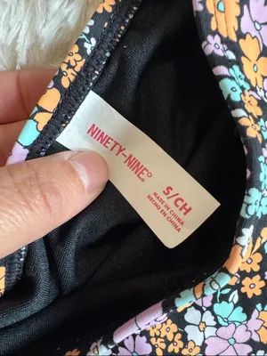 NWOT Juniors Floral Cutout One-Piece Swimsuit - Black with Pastel Flowers thumbnail 3