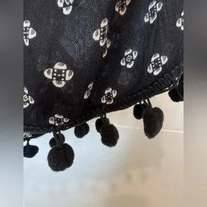 Forever 21 Black Pom Pom Trim Crop Top‎ | Size Medium thumbnail 3