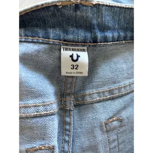 True Religion Jeans‎ Womens Sz 32 Cameron Slim Boyfriend Blue Embroidered Y2K thumbnail 8