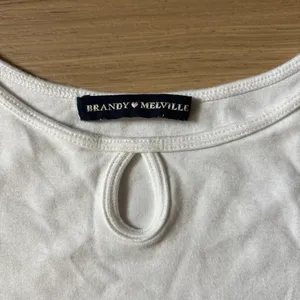 Brandy Melville Tank Cropped White Top thumbnail 2