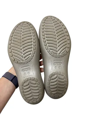 Crocs Malindi Ballet Flats in Silver Gray - Size Women’s 9 thumbnail 6