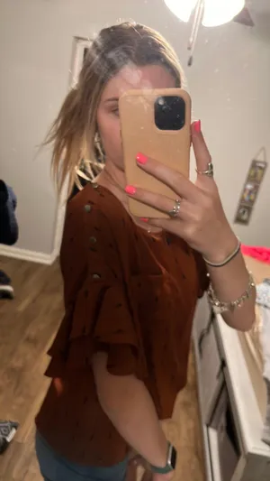 Boutique Blouse Size L thumbnail 2