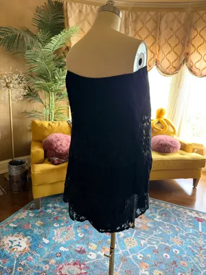 Black Dress thumbnail 5