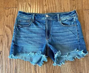 American eagle Tom girl midi distressed hem shorts size 8 thumbnail 1