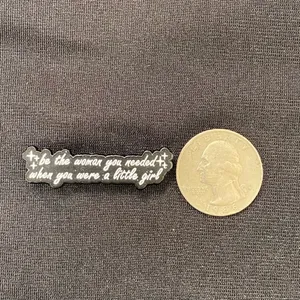 Enamel pin/magnet empowers you Black thumbnail 2