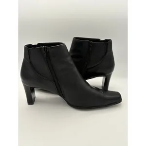 Women’s White Mountain Size 8 Black Leather Ankle Boots thumbnail 5