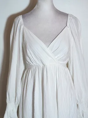 Lulus White Wrap Look Long Sleeve Mini Dress Size Medium thumbnail 3